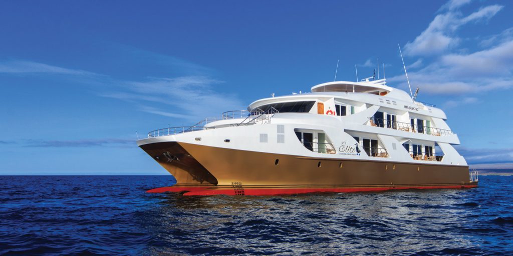 Elite exterior cruise Galapagos Ecuador Golden Galapagos