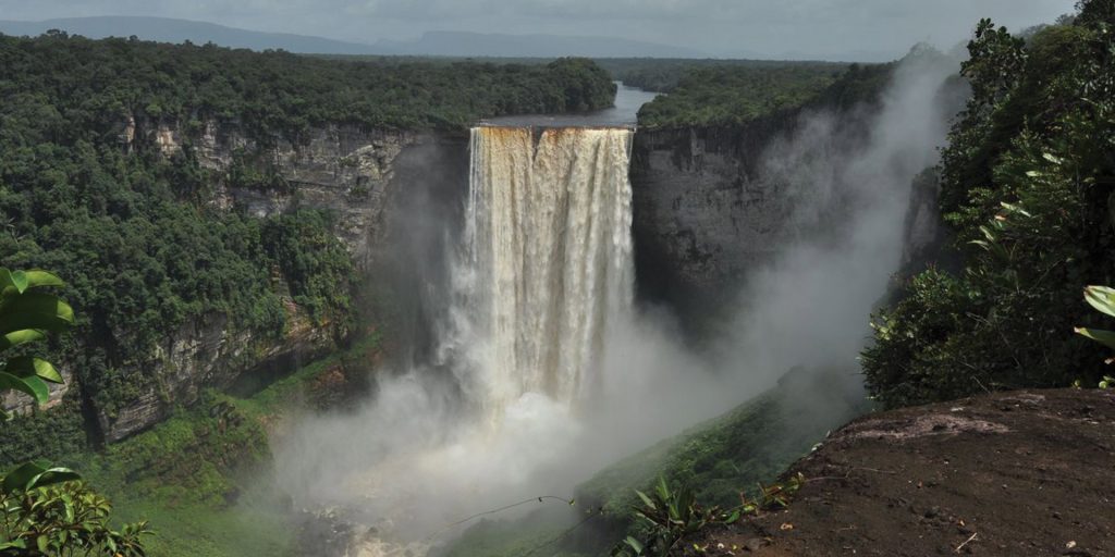 Best of the Guyanas kaieteur falls