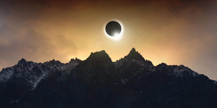 2021 Solar eclipse over the antarctic landscape