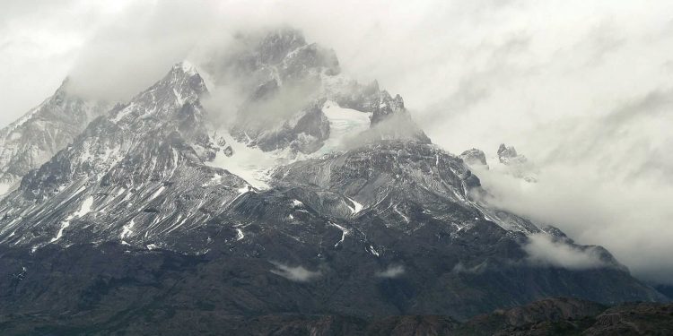 7 Day Torres del Paine Winter W Trek