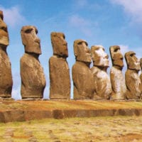 Chile Explora Rapa Nui moais Contours Travel