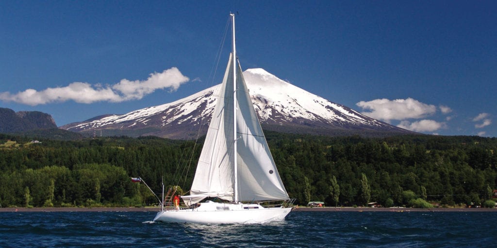 Vira Vira sailing